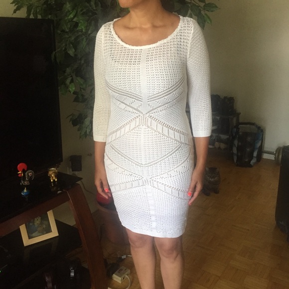 VENUS Fitted Knit Dress - Picture 6 of 8